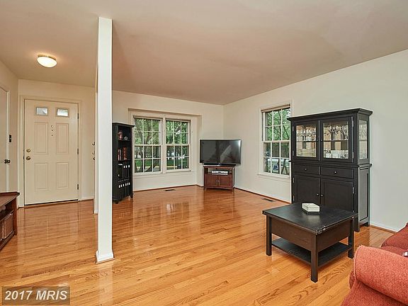 5th image of 10281 Colony Park Dr