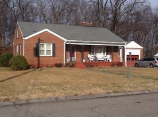 3323 Valentine Rd SW, Roanoke, VA 24018