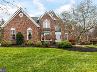 10 Caroline Dr, Princeton, NJ 08540