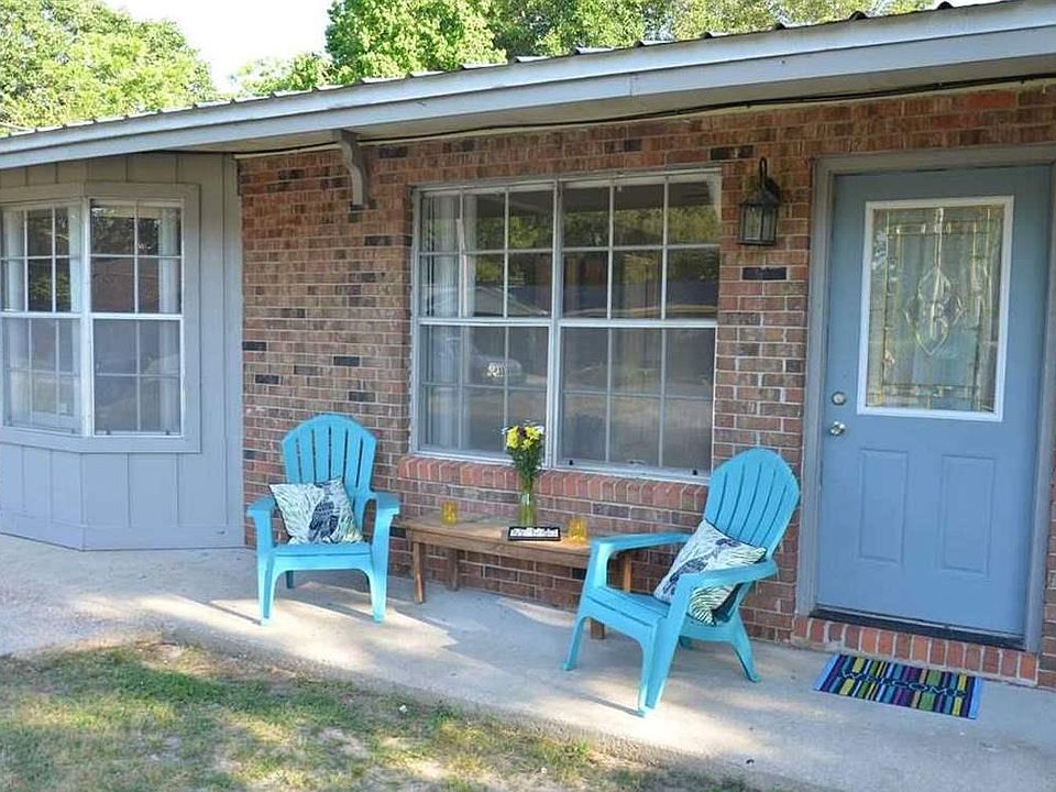 1st image of 1407 Croquet Dr