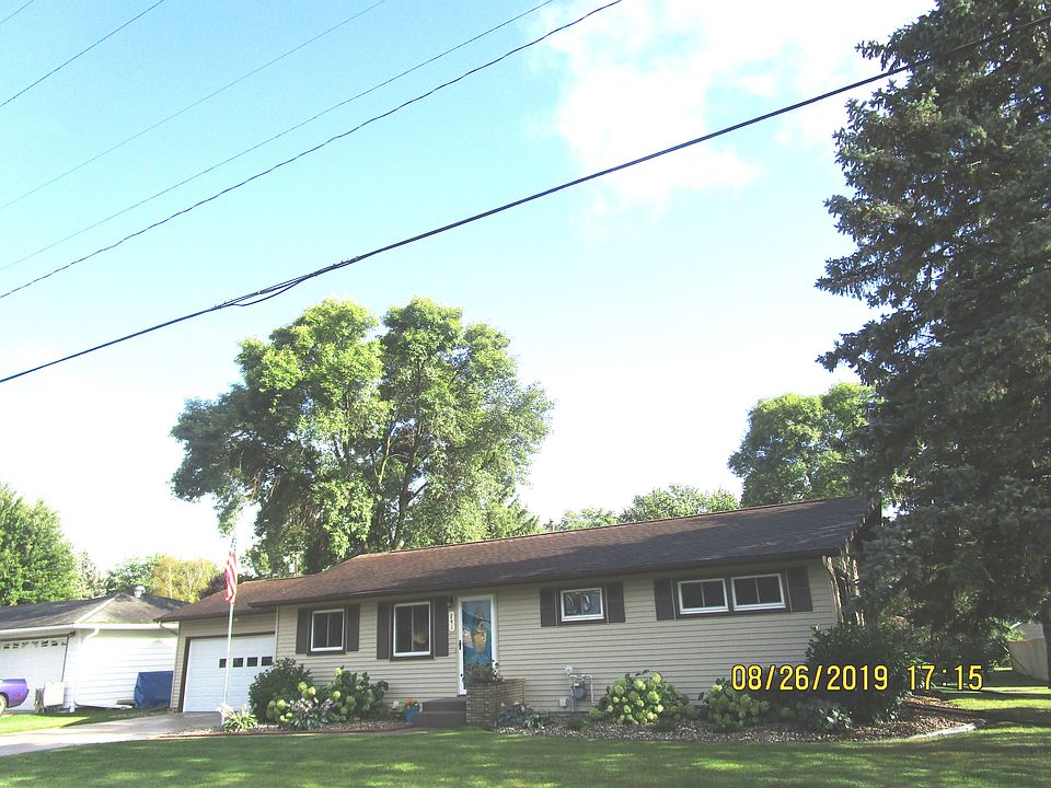 1st image of 241 Barney St W