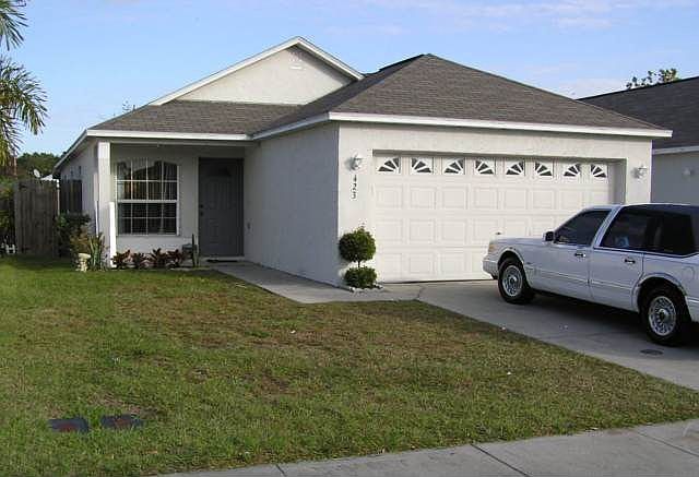 1st image of 423 Delicata Dr
