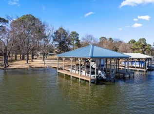 22559 Waterview Cir, Flint, TX 75762