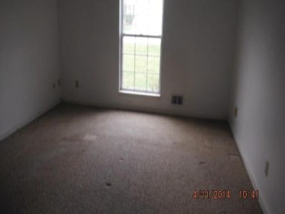 4th image of 8615 Shenandoah Dr