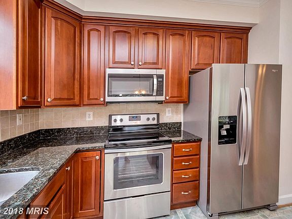 Kitchen (All new appliances)