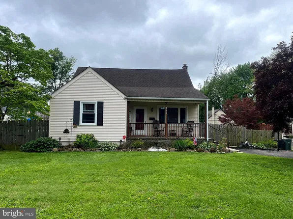 223 Rosewood Ave, Feasterville Trevose, PA 19053