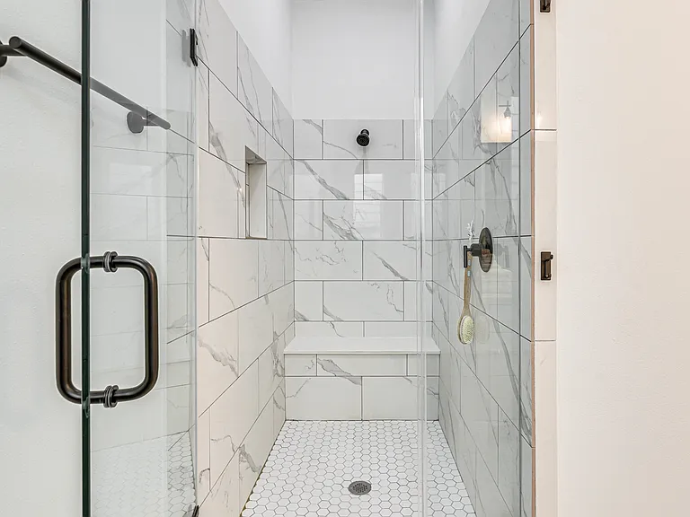 1503 Egypt St — Photo 16