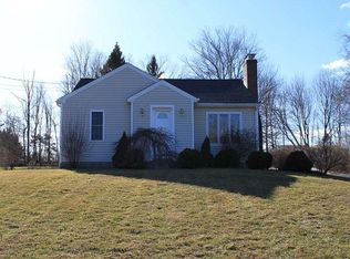 3 Donnelly Dr, New Fairfield, CT 06812