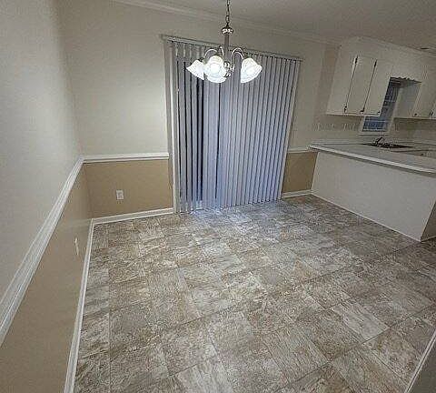 5th image of 3987 Sterling Pointe Dr #9