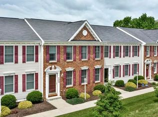 104 Castleview Dr, Mc Kees Rocks, PA 15136