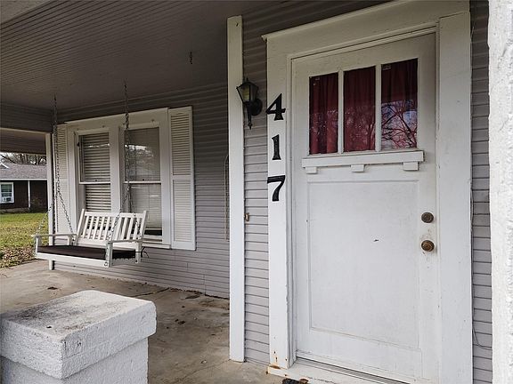 3rd image of 417 Victoria St