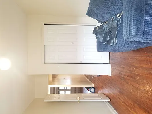 Rented by Paragon Real Estate Corporation | media 15