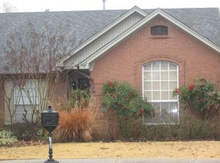 706 Don Jenkins Cv, West Memphis, AR 72301