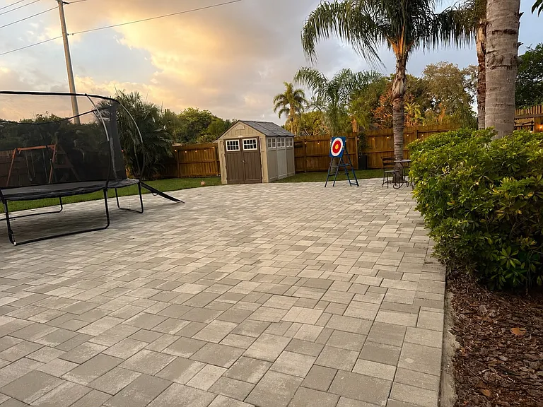 3648 Scarlet Tanager Dr — Photo 2