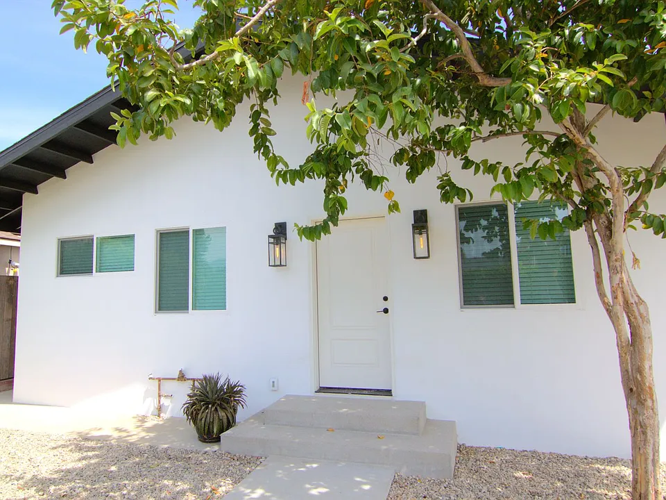 216 Harding Ave