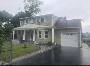 18 Cyprus Avenue, Brentwood, NY 11717
