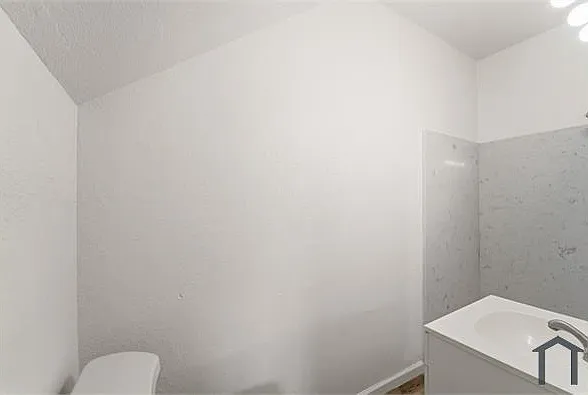 400 Bissell Ave #1 — Photo 15