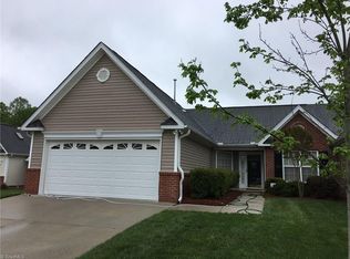 702 Chas Ct, High Point, NC 27265