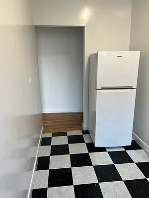 Rented by Triad Management LLC | media 10