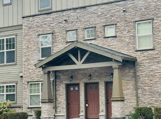 621 NE Garswood Ln, Hillsboro, OR