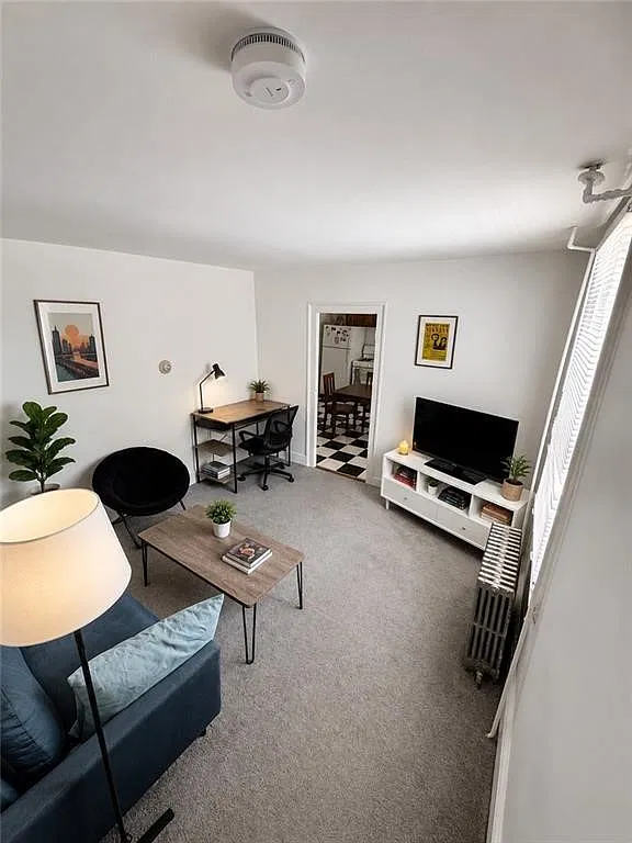 1 bed, 700 sqft, $2,200 — Photo 4