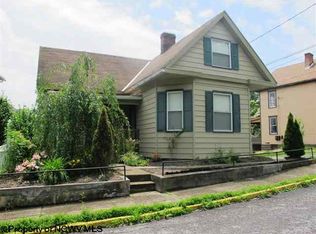 67 W Park Ave, Westover, WV