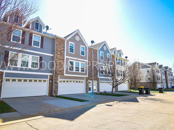 325 NE Olivewood
