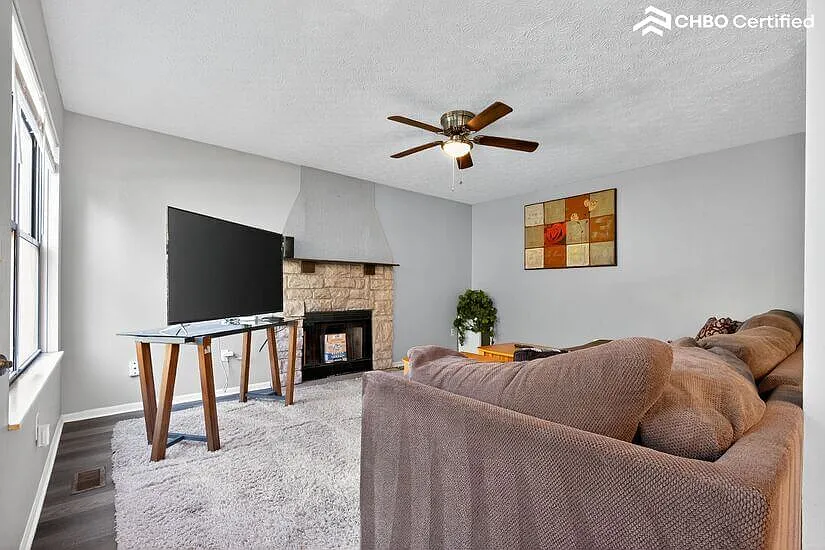 Exec 4BR Home 5 Min to Mt Carmel Hosp — Photo 4