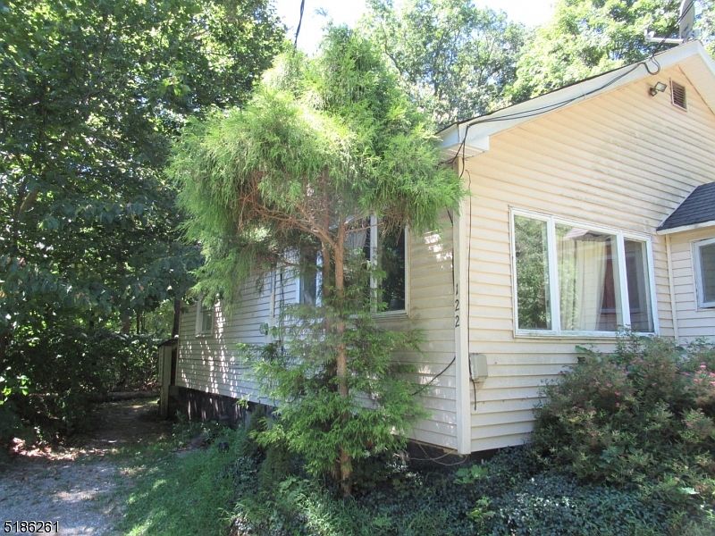 120 Lake Iliff Rd, Newton, NJ 07860 MLS 3821111 Zillow