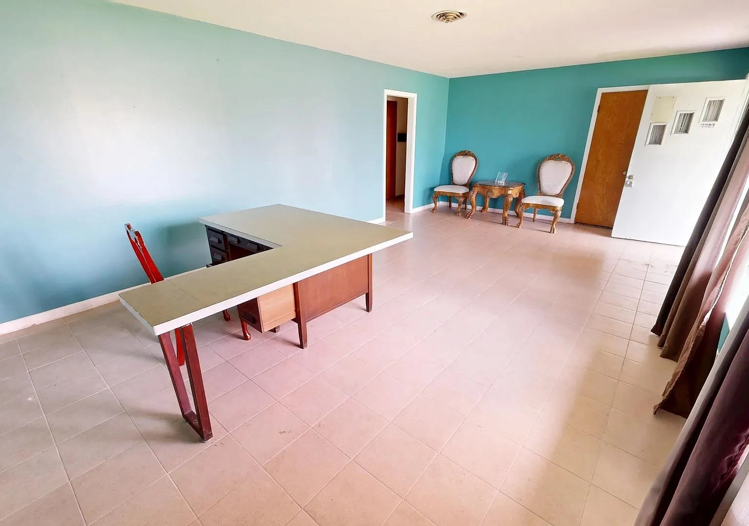 3 bed, 2.0 bath, 1362 sqft, $1,600 — Photo 3
