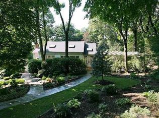 3 Auserehl Ct, Huntington, NY 11743