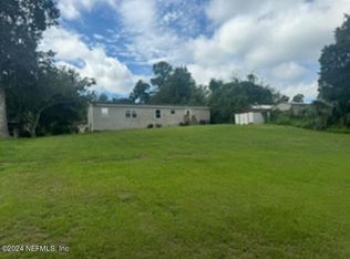 2198 Hidden Waters Dr E, Green Cove Springs, FL 32043