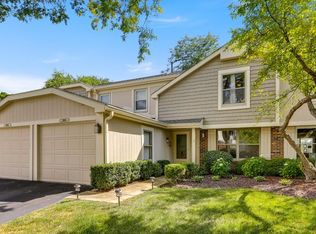 0N650 Essex Ln, Winfield, IL 60190