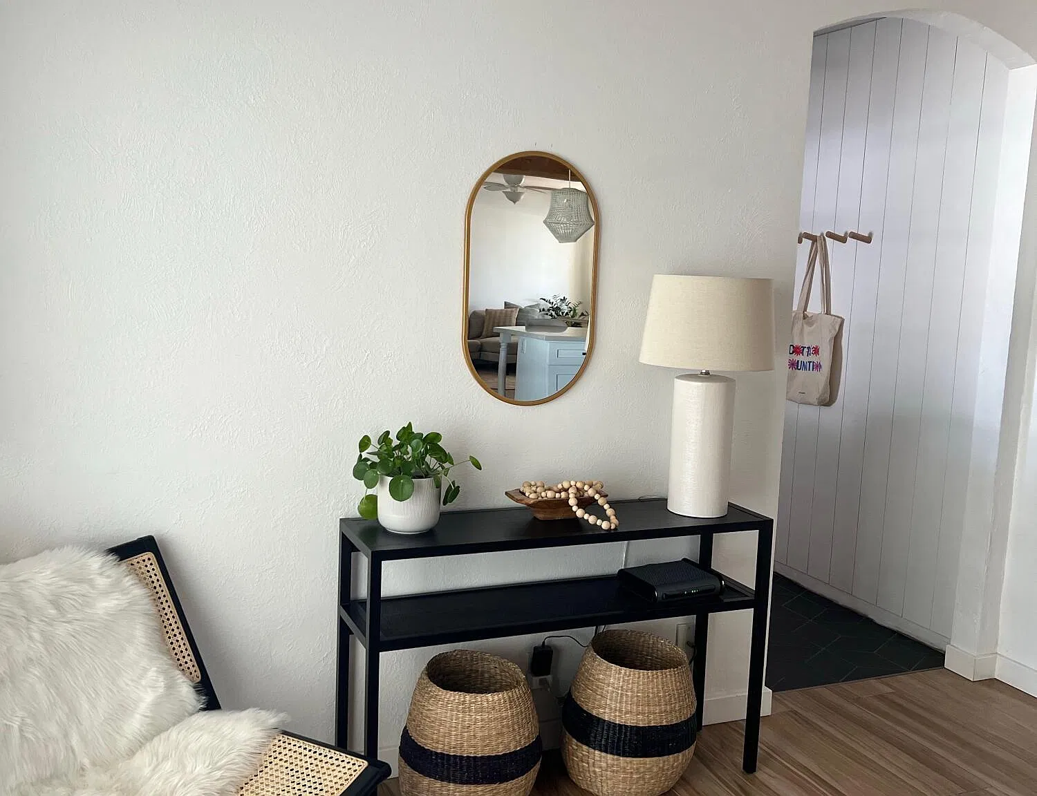 3 bed, 2.0 bath, 1520 sqft, $2,500 — Photo 2