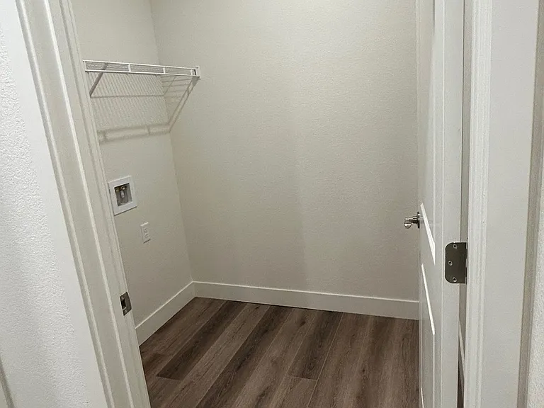 The Overlook Apartments — Photo 58