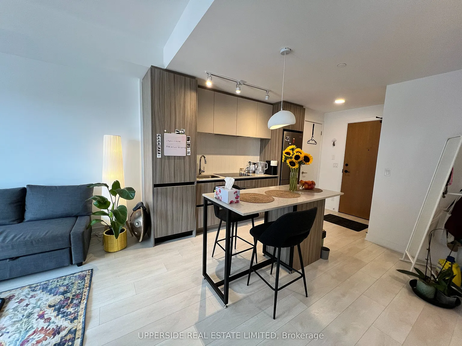 1 bed, $2,345 — Photo 4
