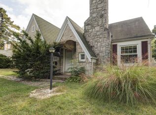 940 E Sunshine St, Springfield, MO 65807