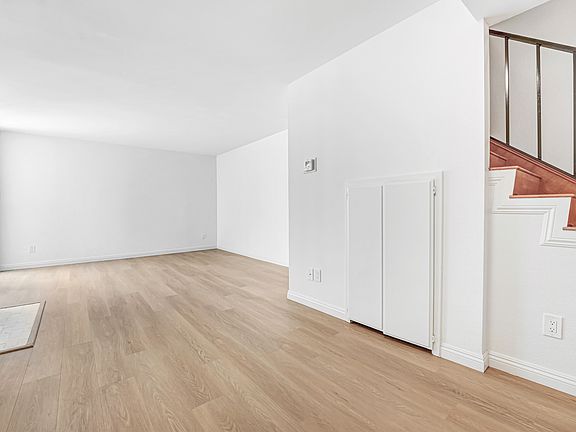 5th image of 211 N Adams St APT 109