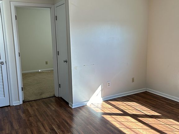 3rd image of 2322 Indian Dr #17209627