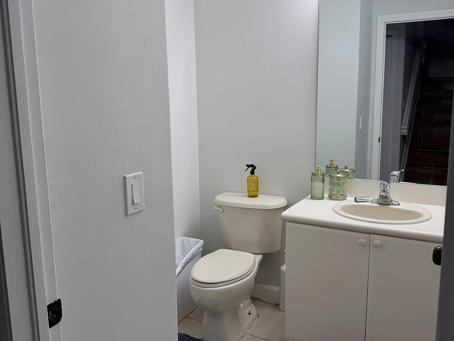 3 bed, 2.5 bath, 1400 sqft, $3,000 — Photo 3