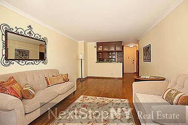 Sold by NextStopNY | media 12