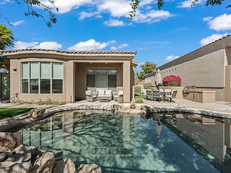 11479 E Beck Ln — Photo 6