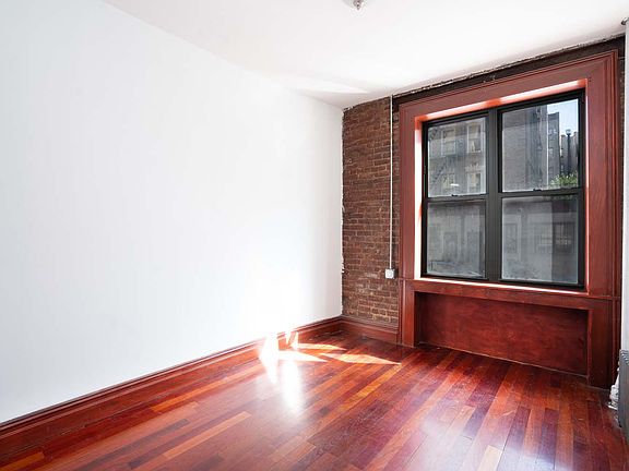 2nd image of 239 E 115th St #2A