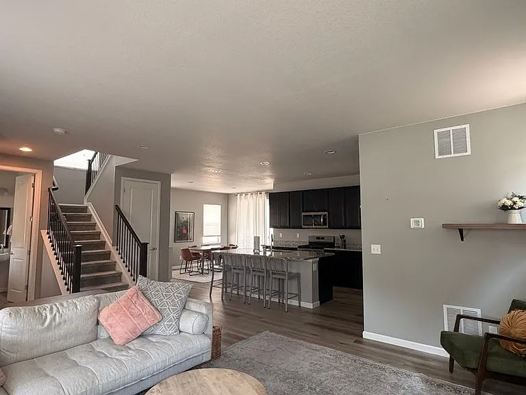 17247 Parkside Dr N — Photo 2