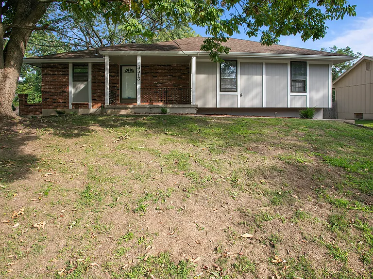 3513 NE Stanton St — Photo 24