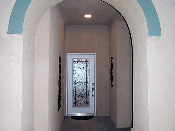 5th image of 904 Windsor Park Dr