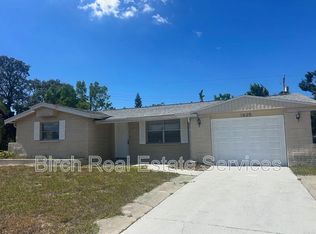 1625 Colmar Dr, Holiday, FL 34690