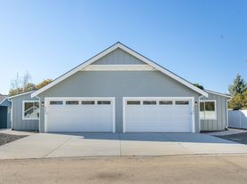 4205 & 4207 N Stout Lane