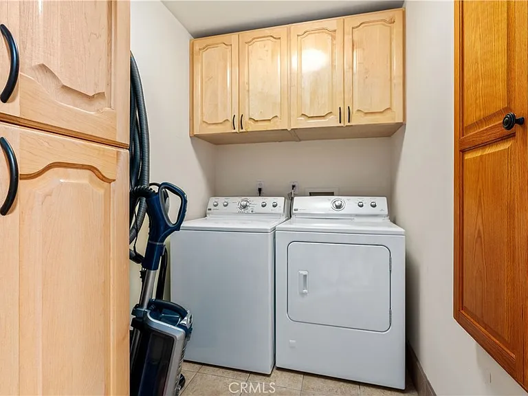 8252 Dancy Cir — Photo 21