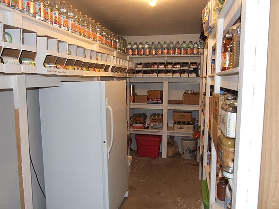 5th image of 121 W Vista Dr